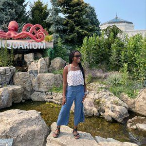 Meet your Posher, Taylor